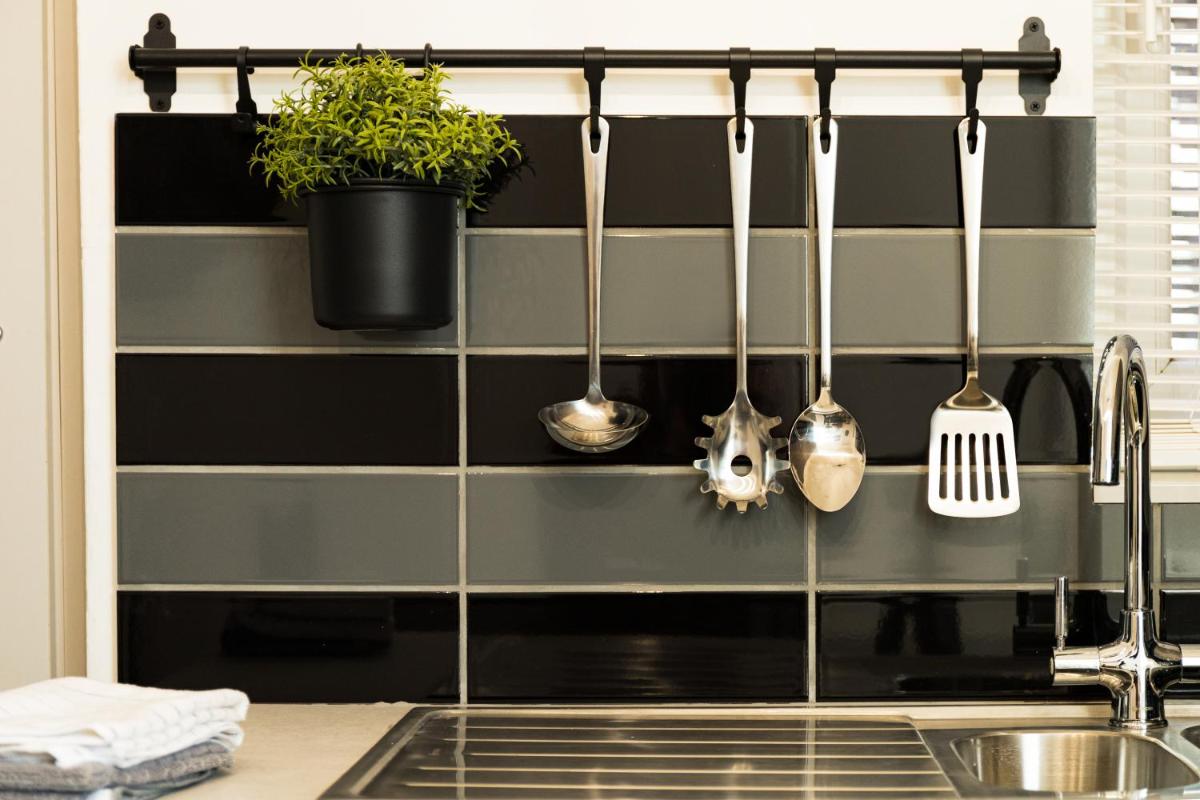 The Old Woodyard at Syston - Housity