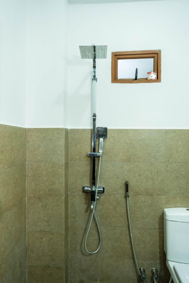 Abi Holiday Lodge Jaffna - Housity