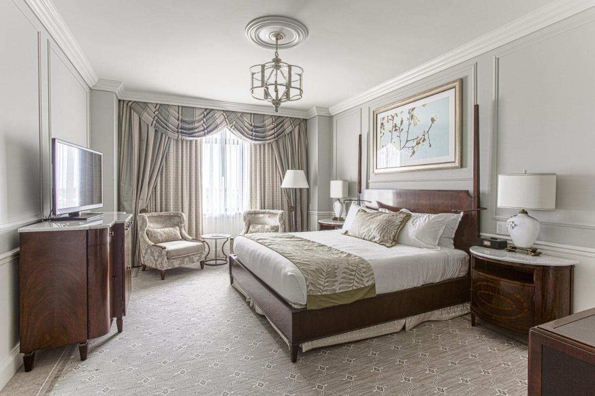 The Charleston Place - Hizvo