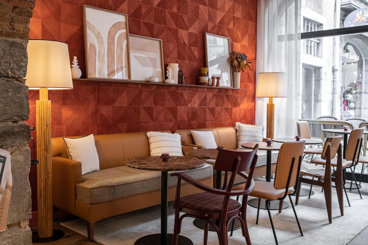 Coin salon dans l'établissement Petit Hôtel Confidentiel