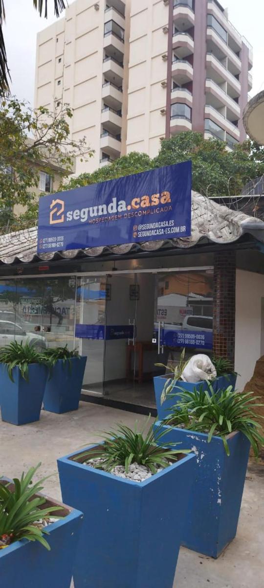 SEGUNDA CASA - Seu cantinho em Guarapari, 1 minuto a pé da Praia do Morro! Suítes confortáveis e modernas - Para casal ou para grupos de até 4 pessoas - Housity