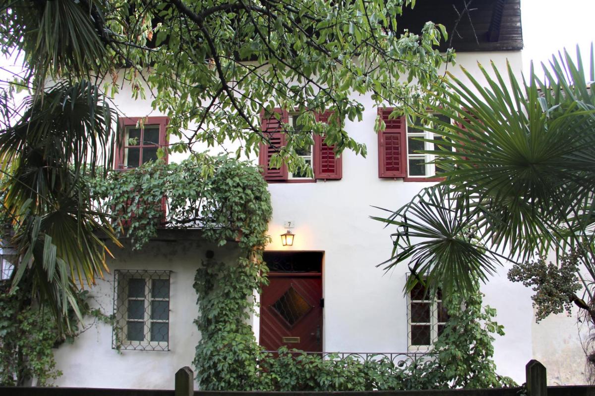 Cirillo Guesthouse - Housity