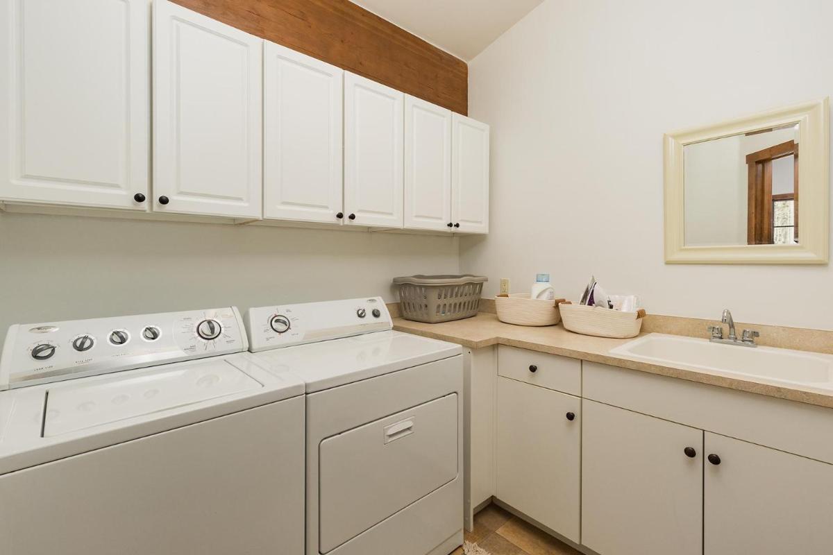 Suitetrails - Cascade Village - Townhome 2D