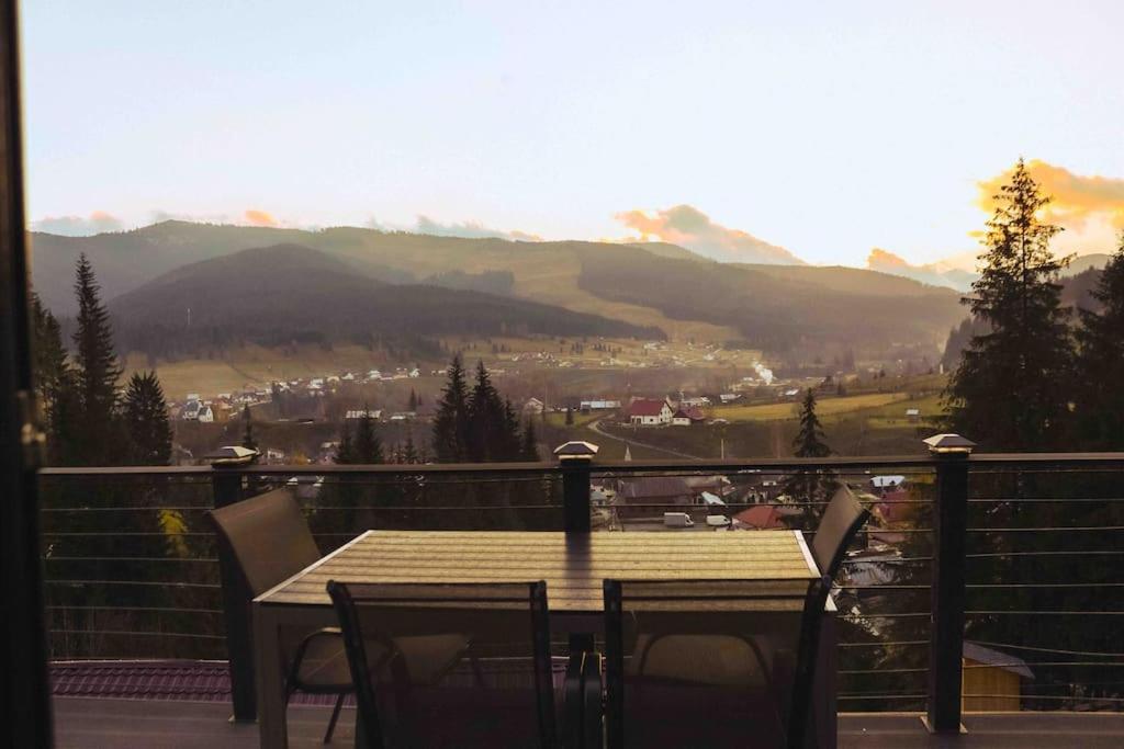 Vila Panoramic - Housity