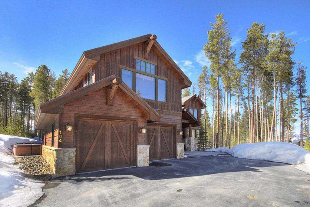 Ski Hill Lodge - Housity