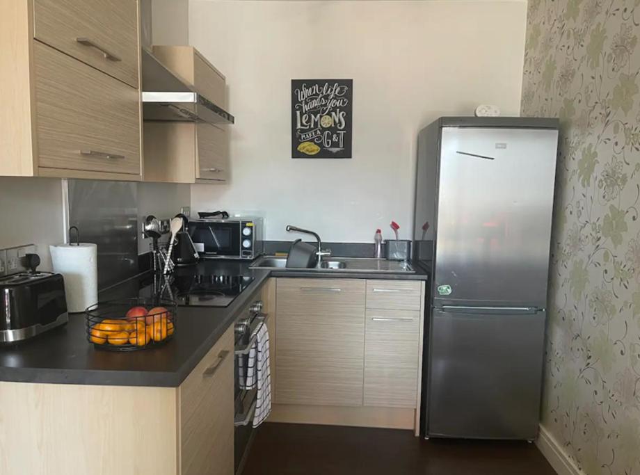 Lovely 1 Bedroom Apartment - Housity
