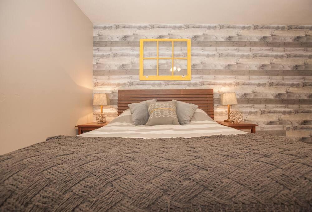 Hip & Cozy to Explore the City or Catch a Game - Housity