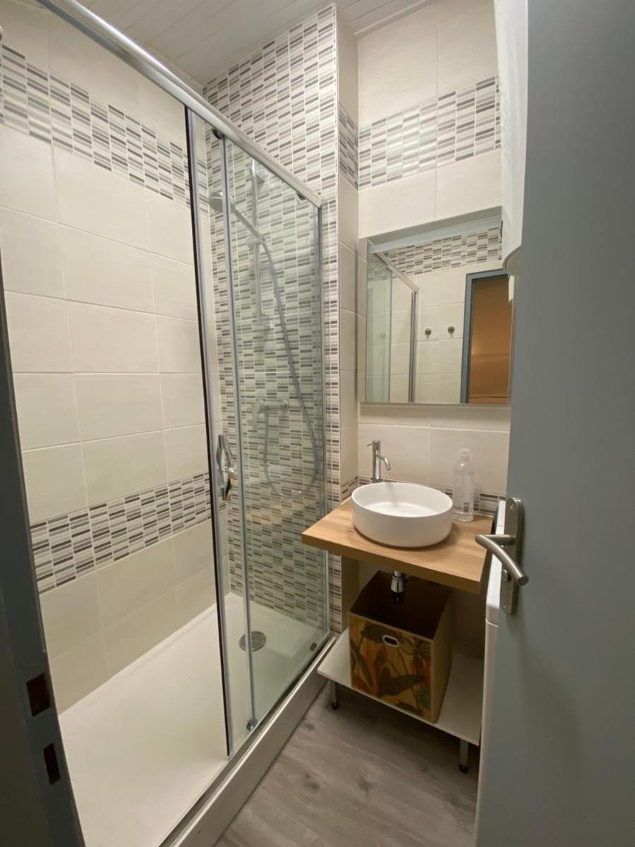 Les Cosy De Nancy - Le Duplex Vintage 4* - Housity