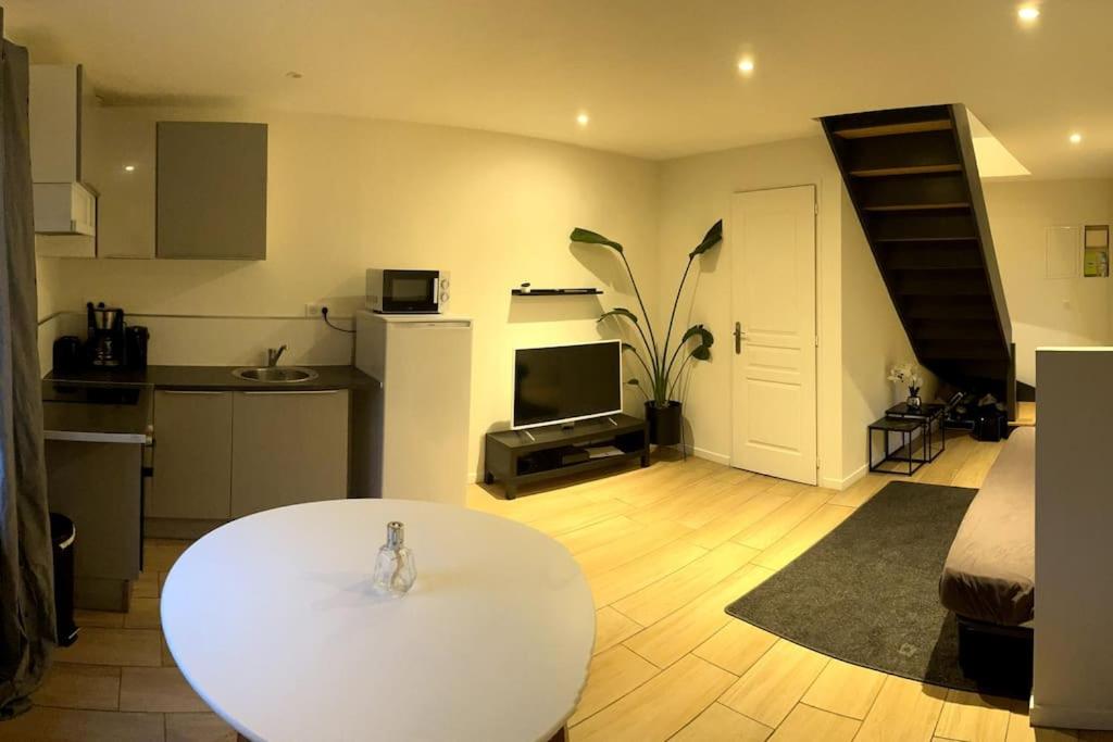 Suitetrails - Appartement duplex proche zénith, mégacité, stade