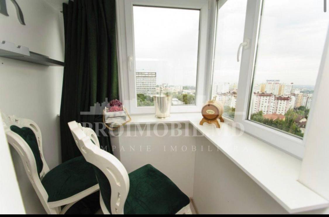 Holiday House 5* - Housity