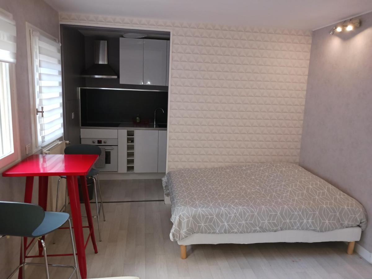 STUDIO COSY HYPERCENTRE ORLEANS - Housity