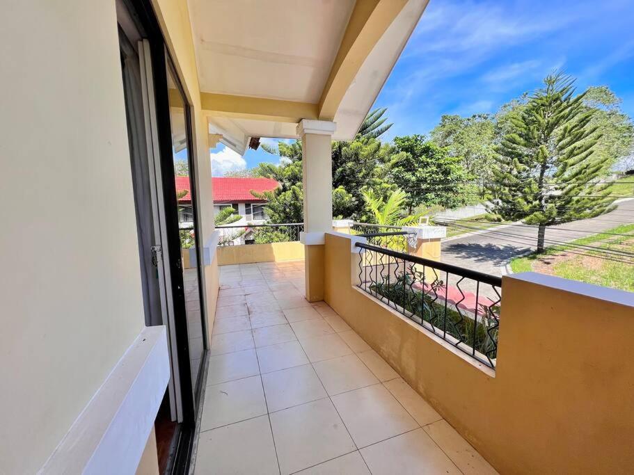 Entire Holiday House - Housity