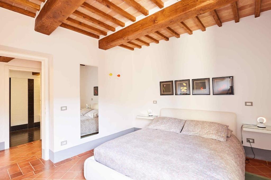 La CoCCa Luxury Villa in Monticchiello, your heaven in Tuscany - Housity