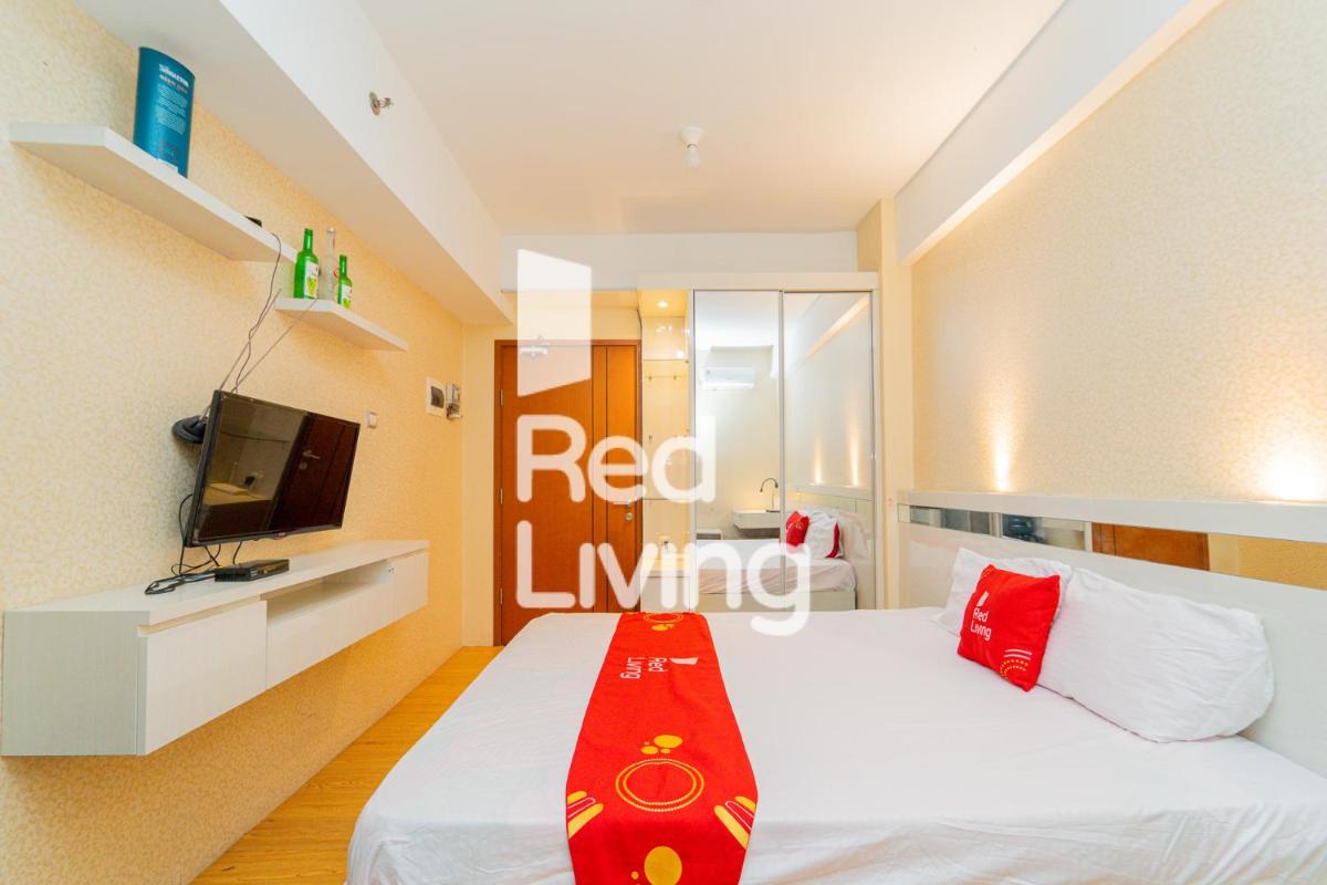 Suitetrails - RedLiving Apartemen Green Lake View Ciputat - Mpo Yani Rooms Tower E with Fast Wifi