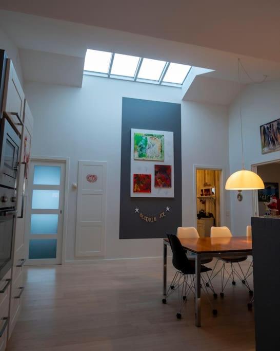 Whole house with sleeping facilities for 7 persons - Housity