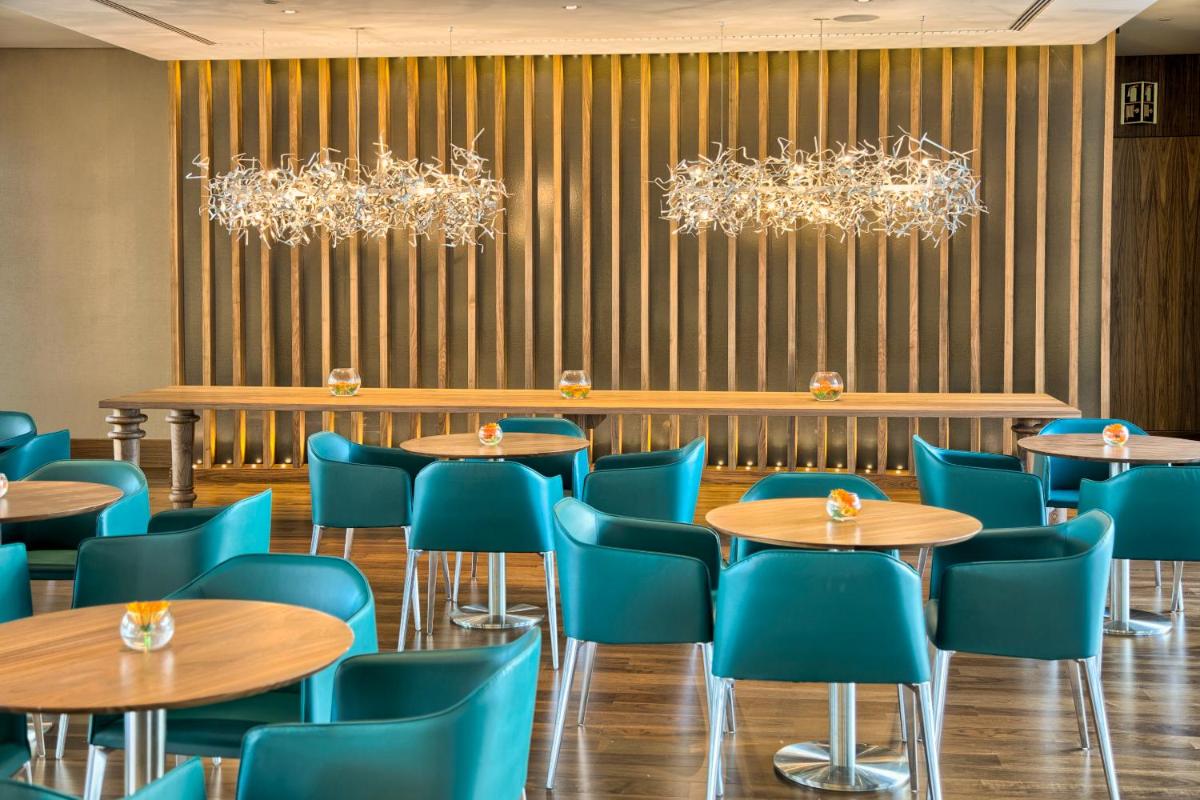 Uma área de estar em EPIC SANA Lisboa Hotel