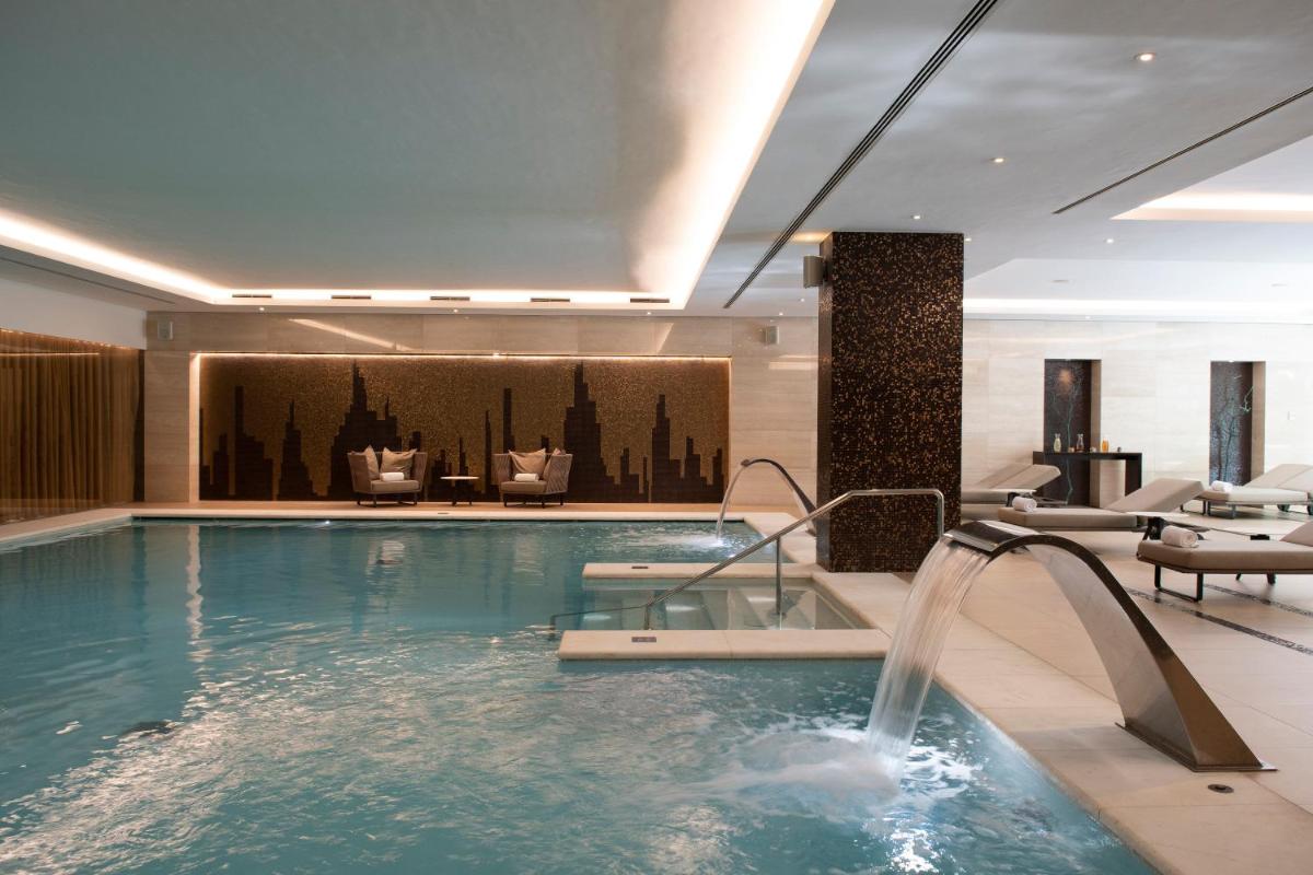 A piscina em ou perto de EPIC SANA Lisboa Hotel