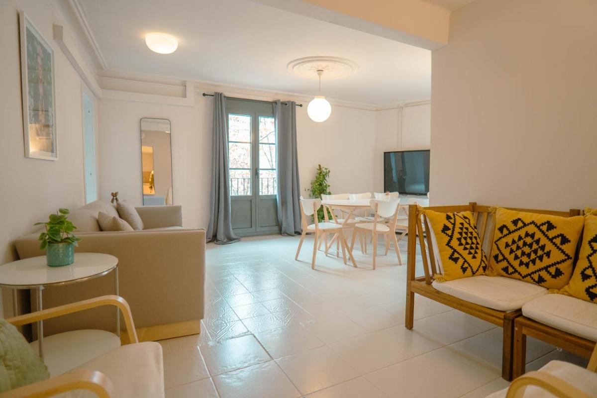 Smartr Barcelona Ramblas - Housity