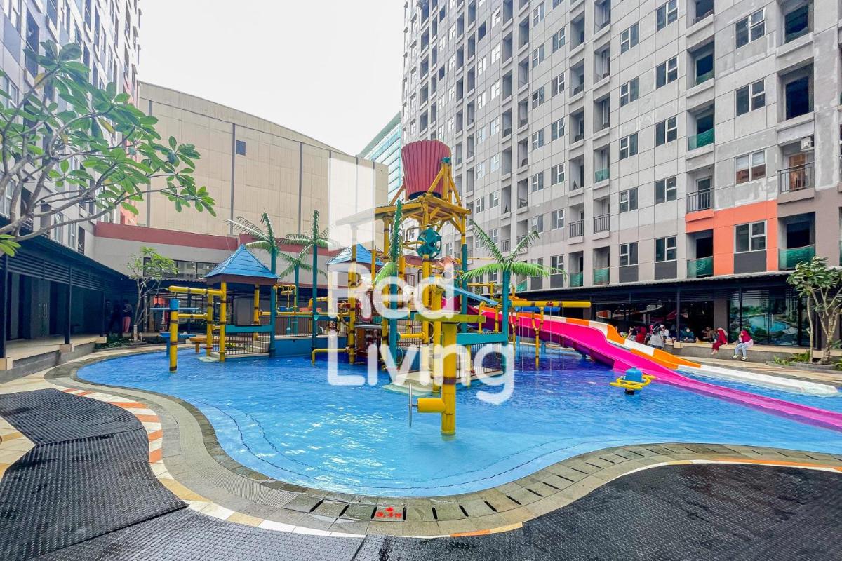 RedLiving Apartemen Transpark Juanda - Icha Rooms Tower Jade with Netflix - Hizvo