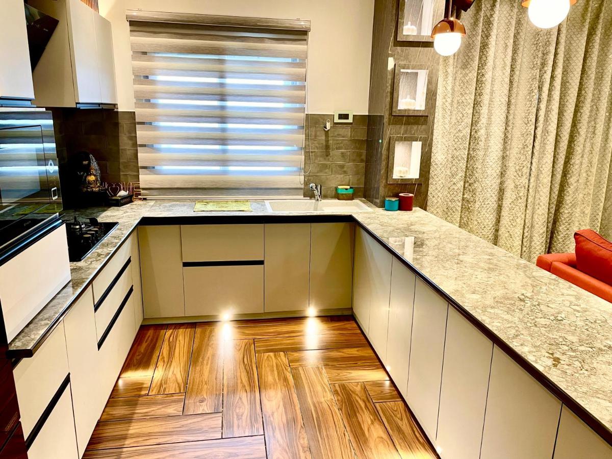 Suitetrails - Olive luxury apartment