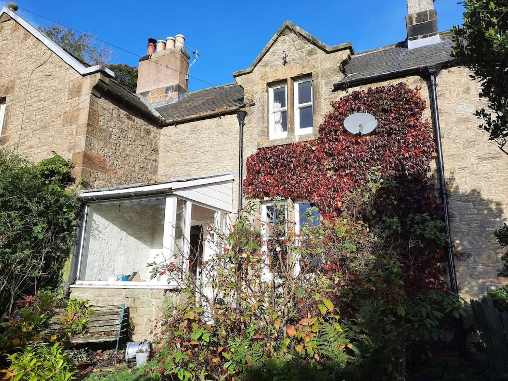 Simonside Cottage nr Rothbury - Housity