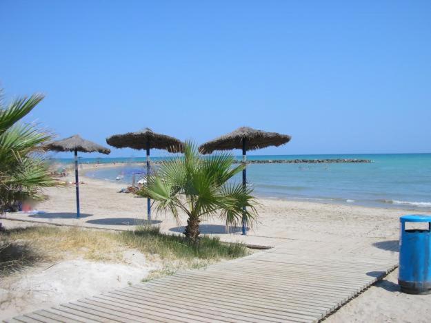 Apartamento Cerezo Beach - Housity