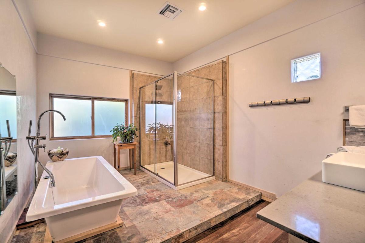 Pet-Friendly Rimrock Home with Private Backyard! - Housity