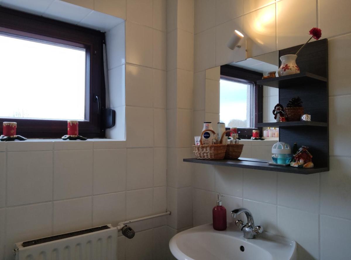 Suitetrails - Apartment am See - Borken, Hessen