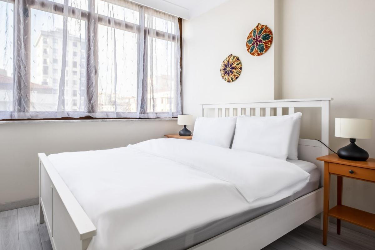 Cozy Apartment in Bostanci Kadikoy - Housity