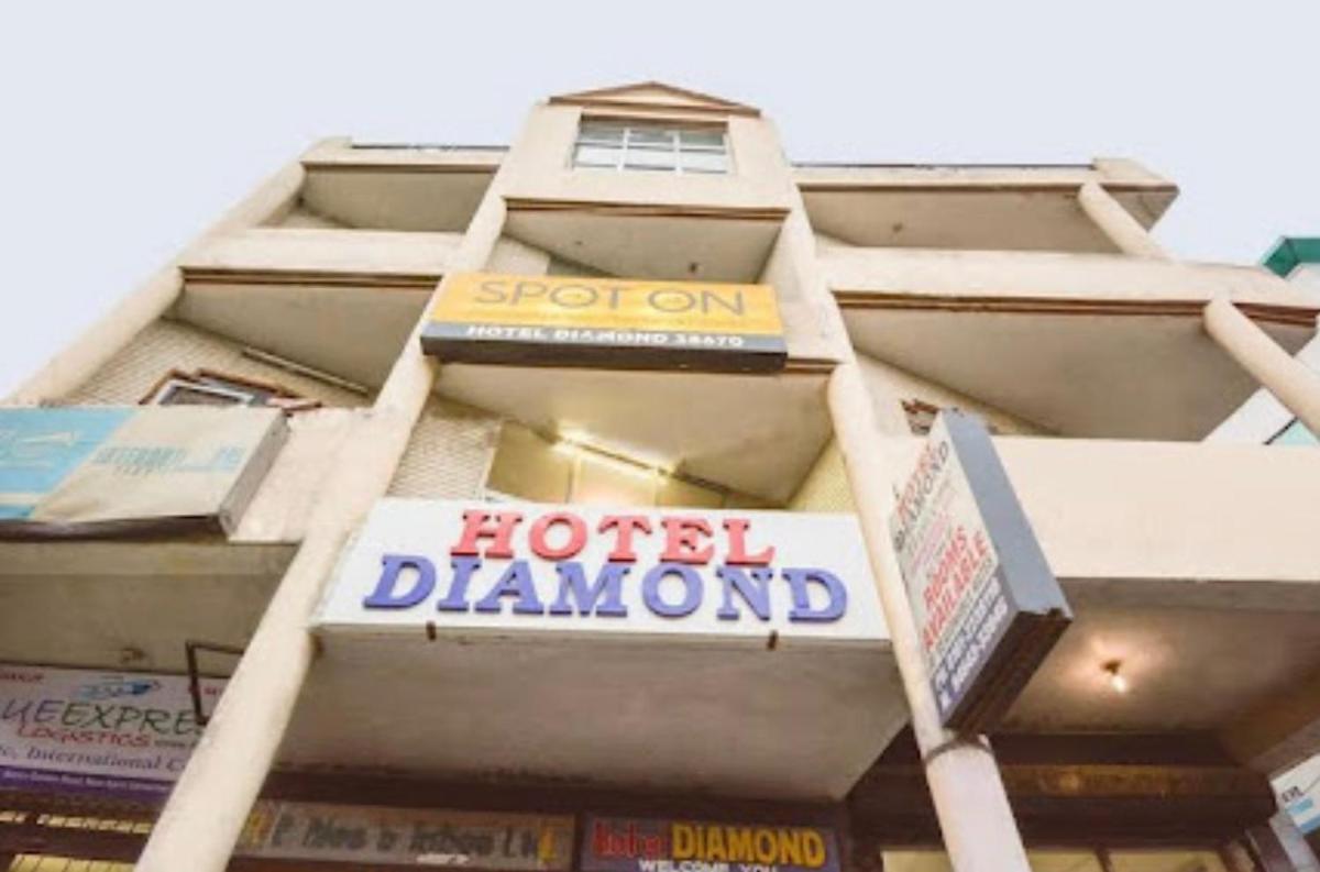 HOTEL DIAMOND - Housity