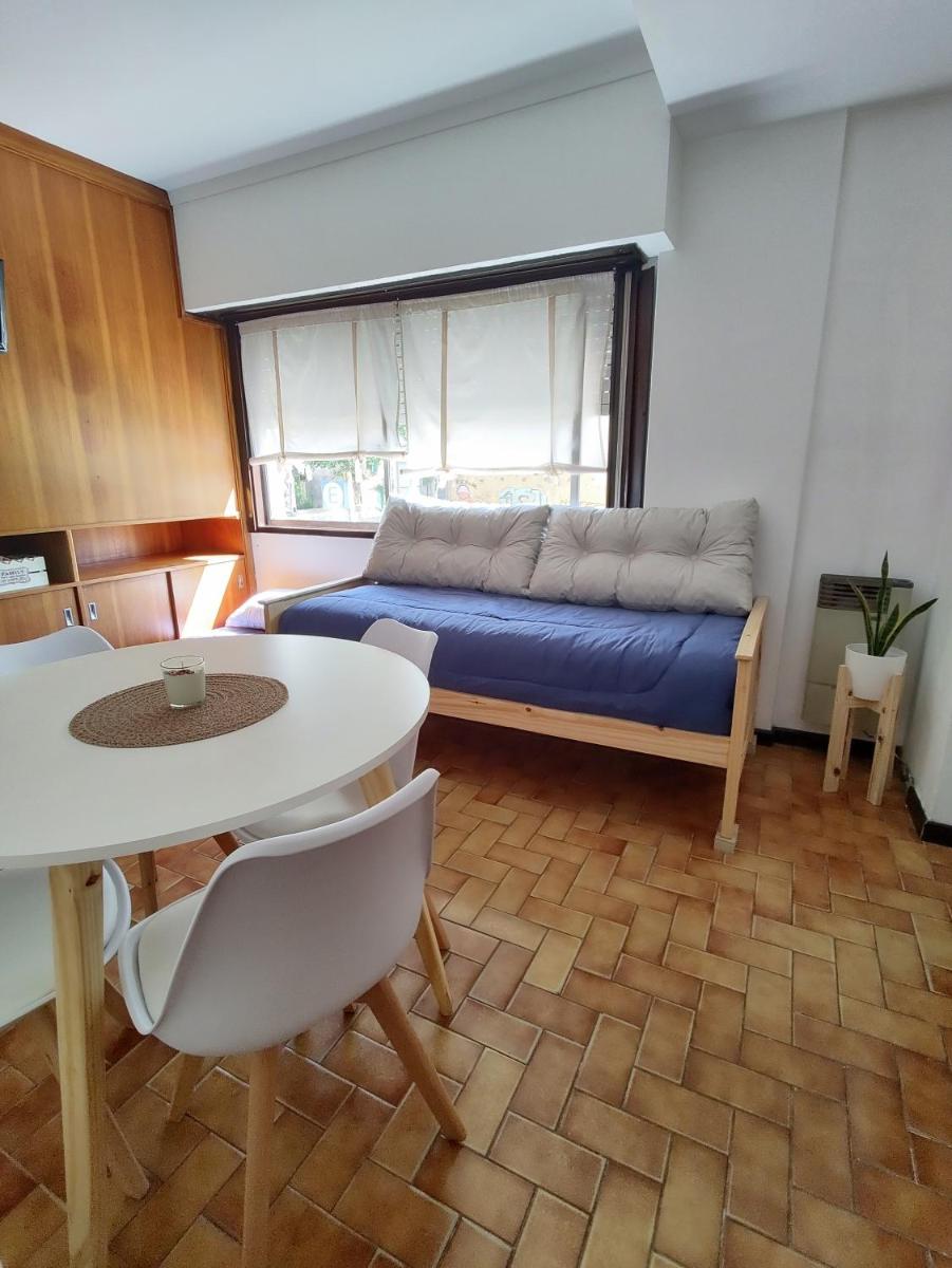 La Perla Comfy Apartment - Housity
