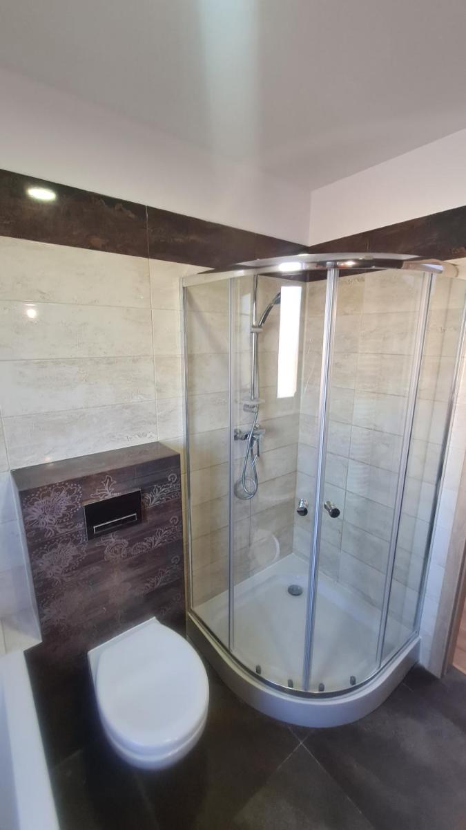 Dom pod Wroclawiem16 - Housity
