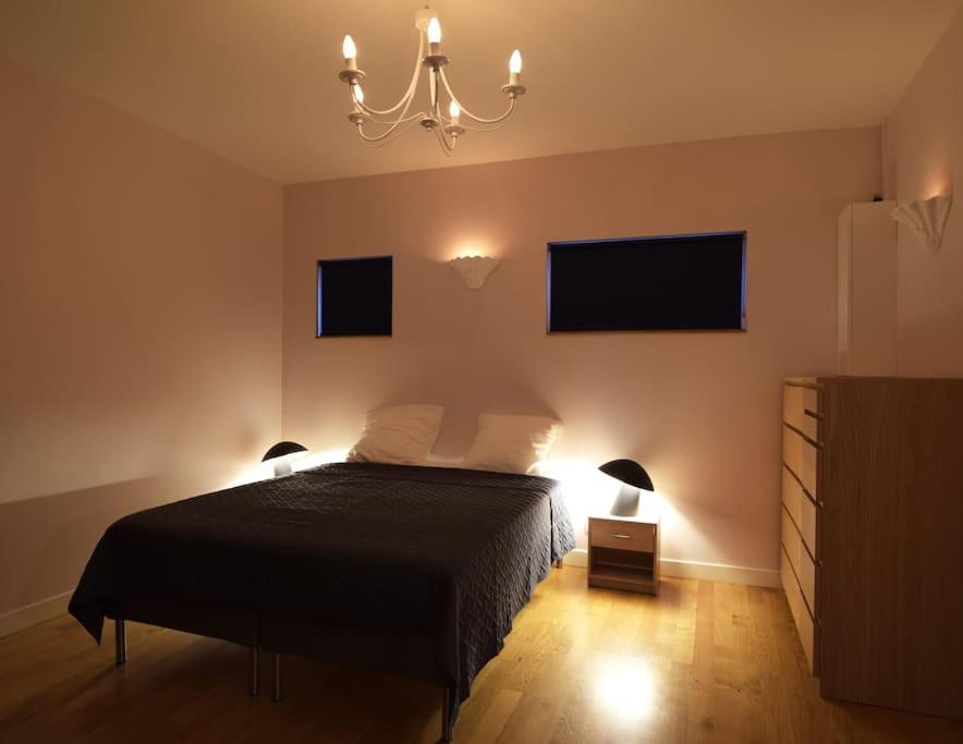3-room separate unit in Sceaux (80 sq.m/860 sq.ft) - Housity