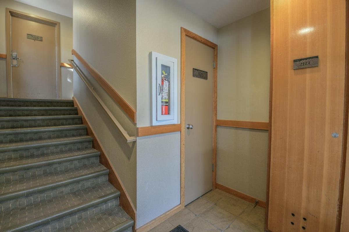 Spacious Mountain Condo in Beautiful Keystone condo - Housity