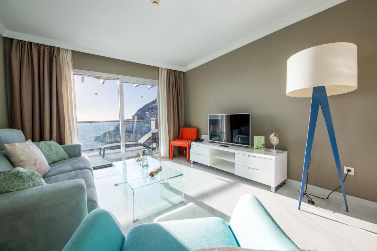 Riviera Vista - Housity