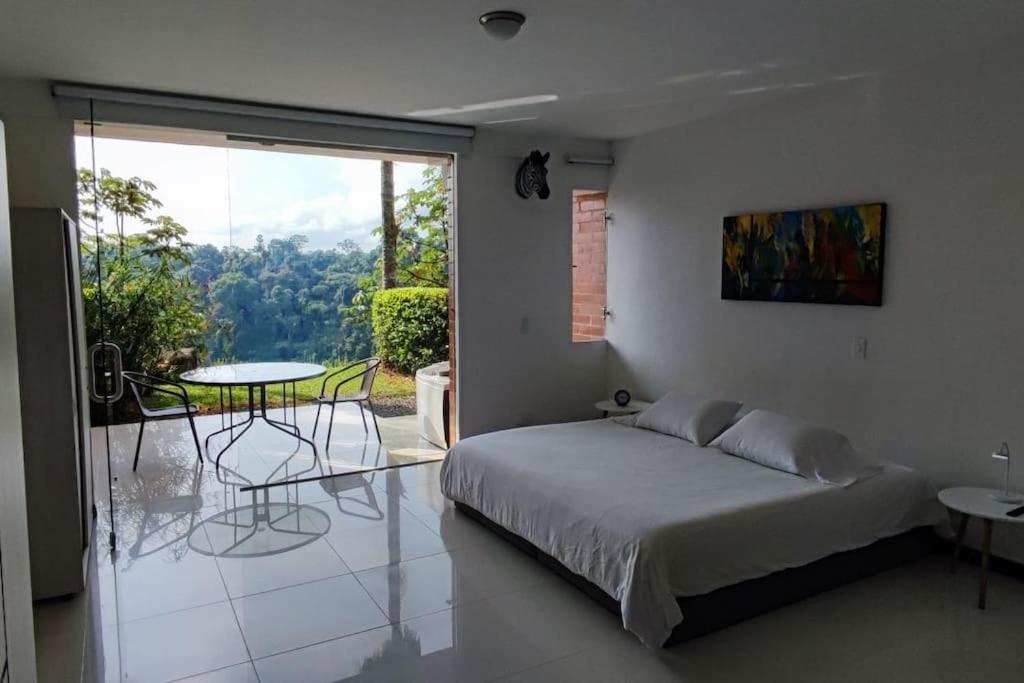 Apartamento en Pereira - Cerritos 002 - Housity