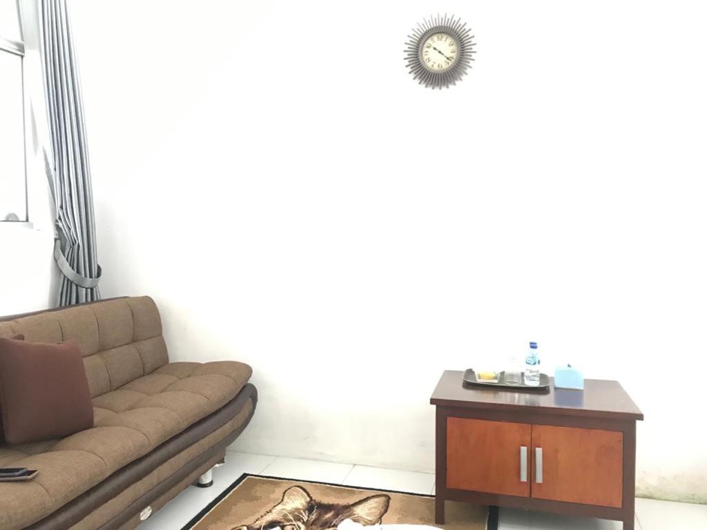 Hasna Home Stay - Housity