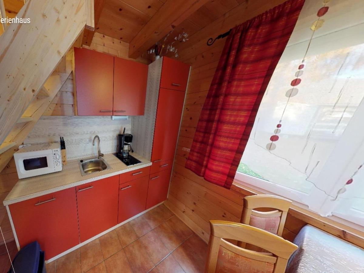 Holiday home in Bodensdorf am Ossiachersee with garden - Housity