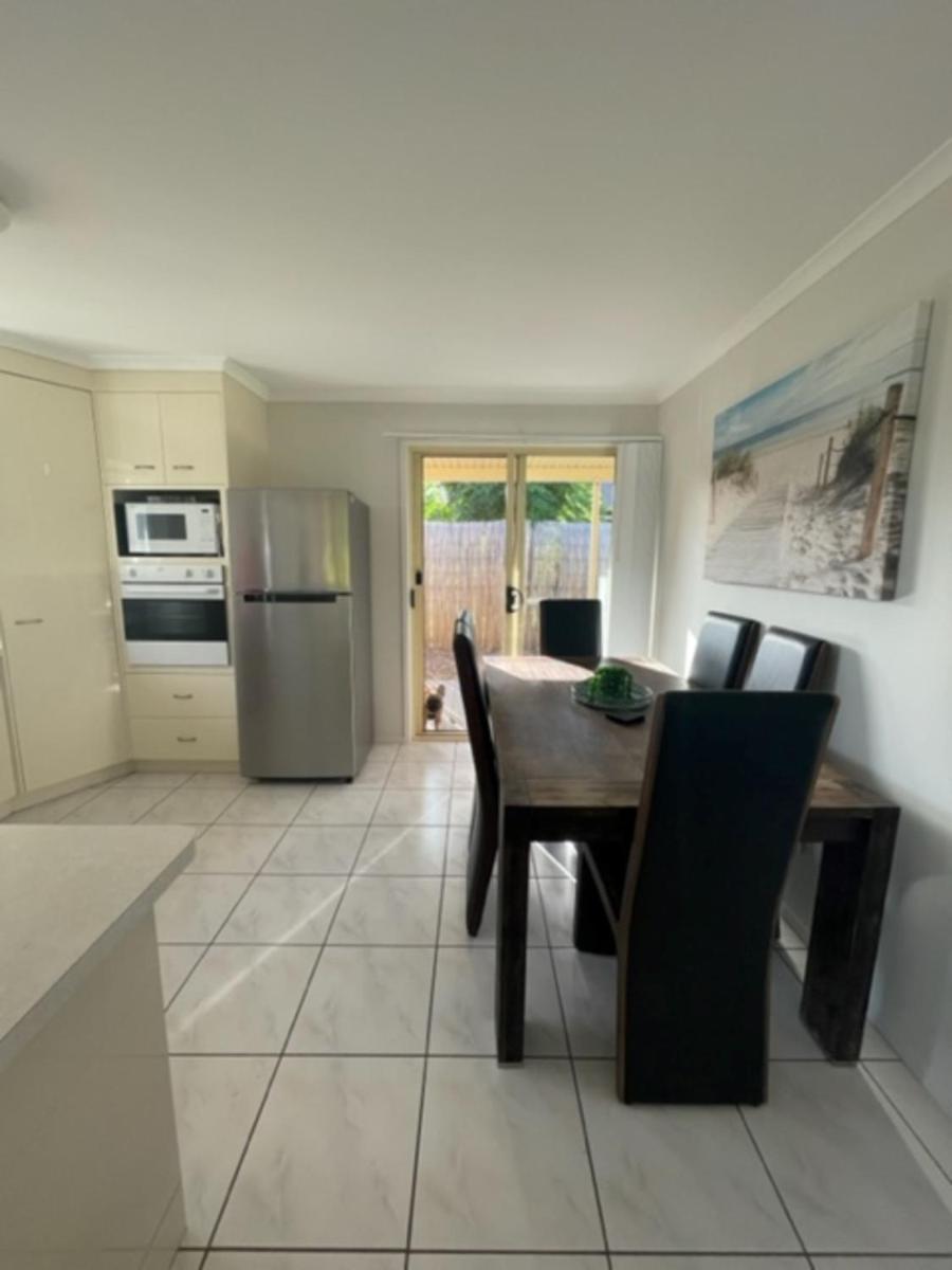 Oska's Affordable Accommodation Hervey Bay - Housity
