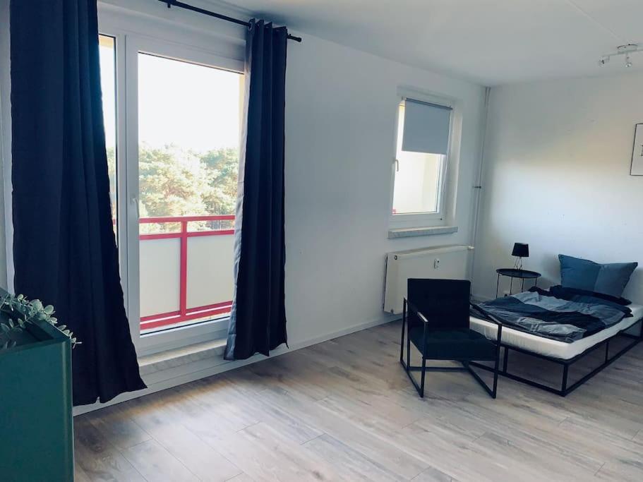 cozy Apartment in Cottbus Work 2 - Housity