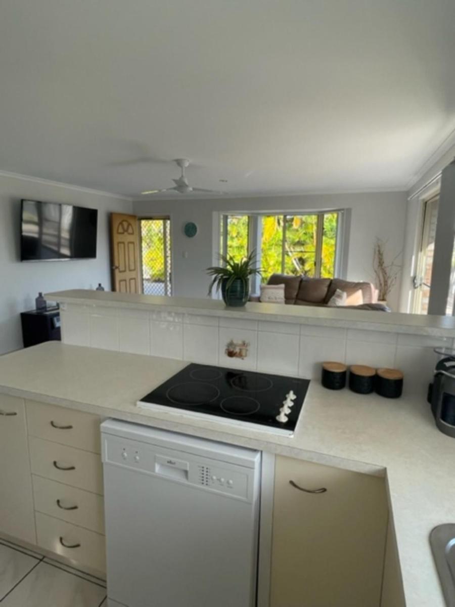 Oska's Affordable Accommodation Hervey Bay - Housity