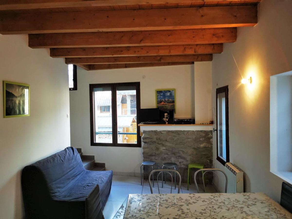 Appartement 4-6 personnes à proximité des stations et grands cols - Housity