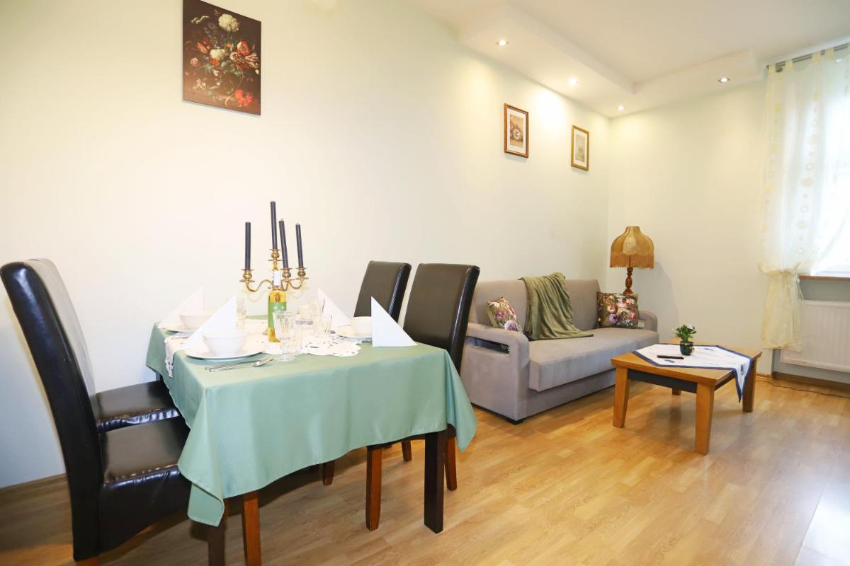 Apartament Zdrojowy - Housity