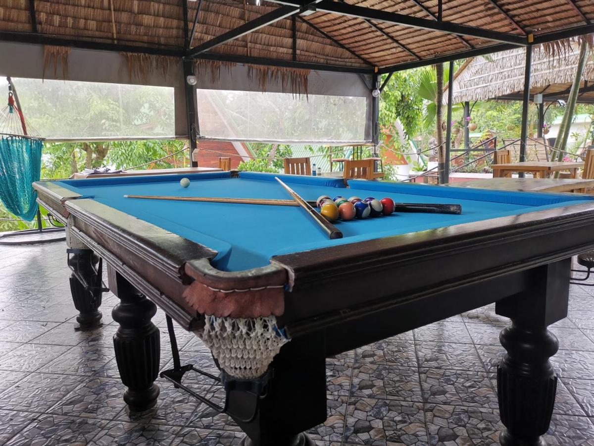 Harmony Naturist Resort Rawai Phuket 18yr minimum age only nudist nake d FKK - Housity