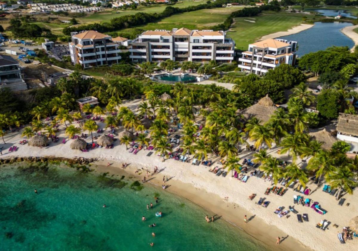 xxxxxx Blue Bay Golf and Beach resort The Shore 2 - Housity