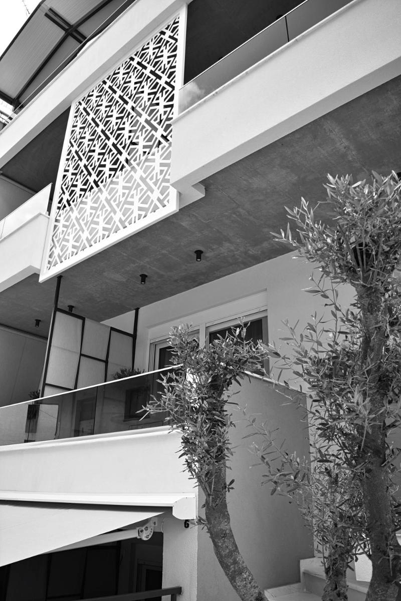 Suitetrails - ZOEAPARTMENTS (ECONOMY)
