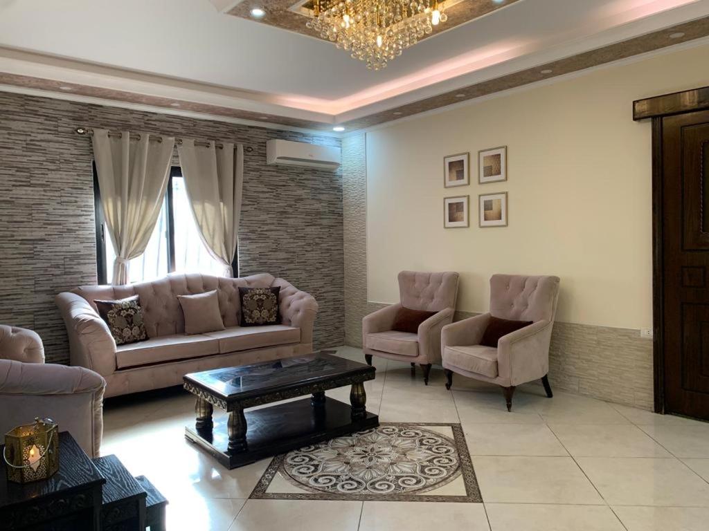 Suitetrails - The Guesthouse South Lebanon - privacy & luxury