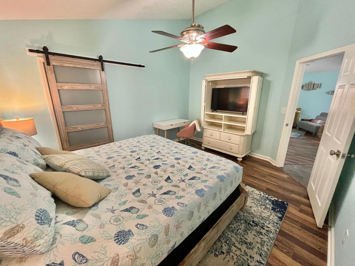 The Salty Marlin - Golf Cart-Beach-Pier Park-30A - Housity