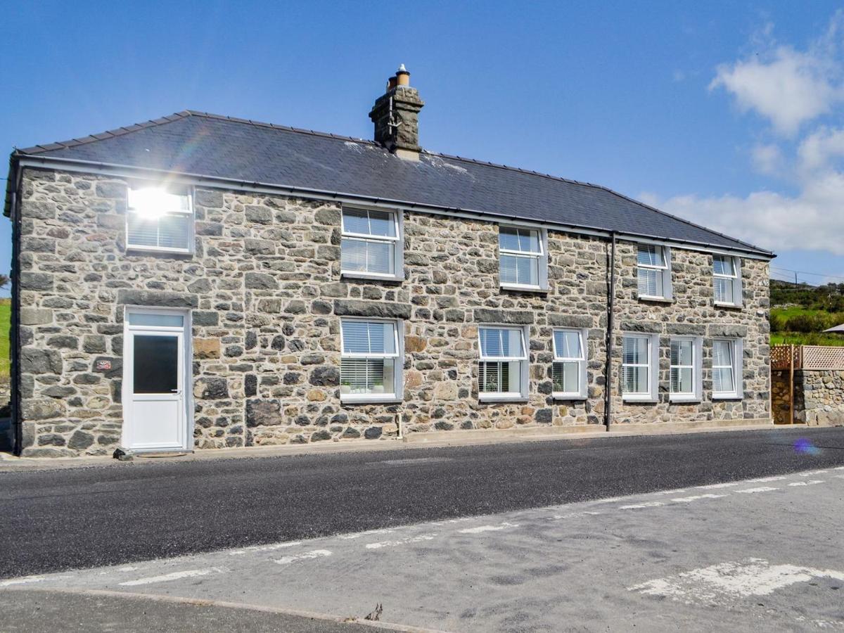The Old Post Office - Housity