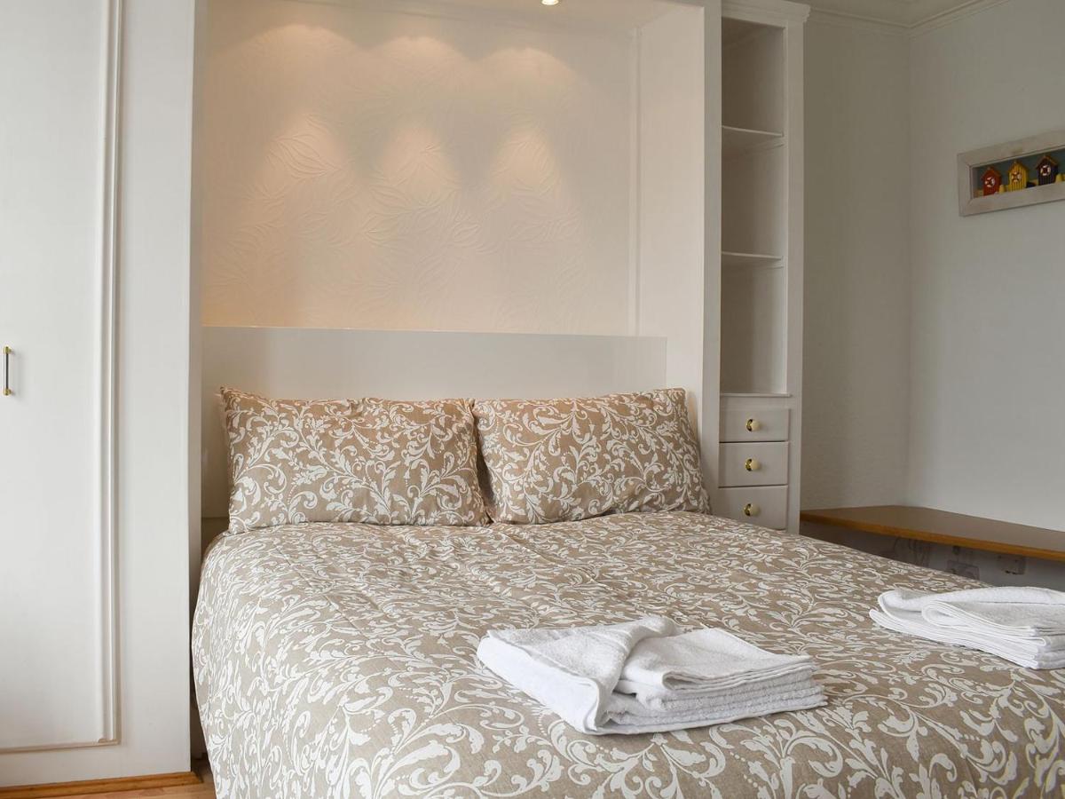 Darracott House Apartment B - Housity